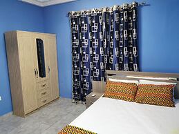 Tropical Oasis in Accra - 2 Bedroom Apartment