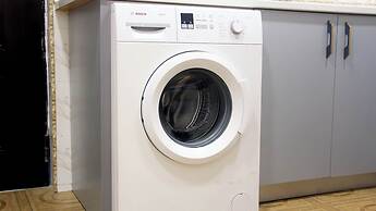 Tropical Oasis in Accra - 2 Bedroom Apartment