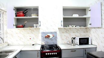 Tropical Oasis in Accra - 2 Bedroom Apartment