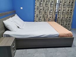 Tropical Oasis in Accra - 2 Bedroom Apartment