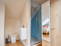 Exquisite renovation in central location