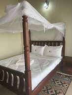 Katurum Lodge Kidepo