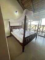 Katurum Lodge Kidepo