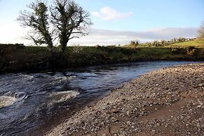 Farmhouse Near Newtownstewart 3 Bedrooms