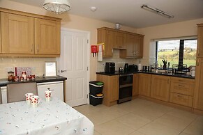 Farmhouse Near Newtownstewart 3 Bedrooms