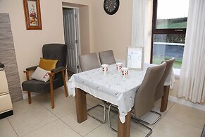 Farmhouse Near Newtownstewart 3 Bedrooms