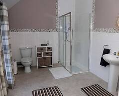 Farmhouse Near Newtownstewart 3 Bedrooms