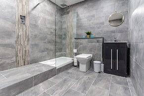 Water Street Aparthotel