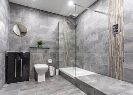 Water Street Aparthotel