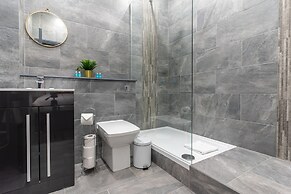 Water Street Aparthotel