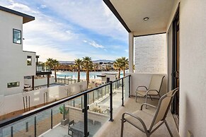 Vinnie's Beach House 6 Bedroom Home