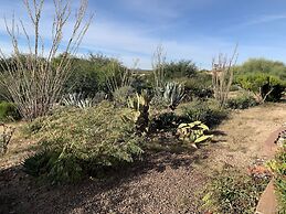 Garden Home With Mountain & Desert Views 2 Bedroom Home by RedAwning