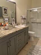 Garden Home With Mountain & Desert Views 2 Bedroom Home by RedAwning
