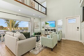 Reel 'em Inn - Oak St 3 Bedroom Home by RedAwning