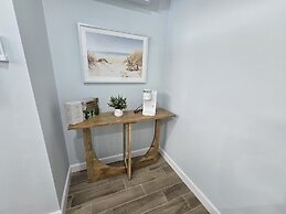 Reel 'em Inn - Oak St 3 Bedroom Home by RedAwning