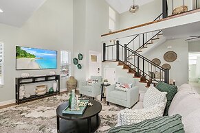 Reel 'em Inn - Oak St 3 Bedroom Home by RedAwning