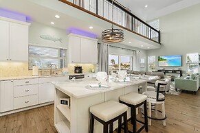 Reel 'em Inn - Oak St 3 Bedroom Home by RedAwning