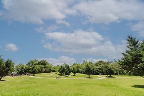 Sleepy Bear Getaway 1 Bedroom Condo by RedAwning