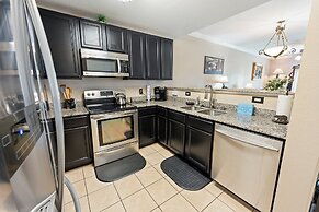 Sleepy Bear Getaway 1 Bedroom Condo by RedAwning