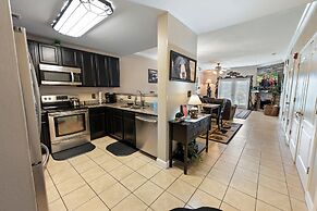 Sleepy Bear Getaway 1 Bedroom Condo by RedAwning