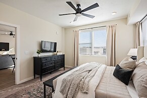 Drop It Like It's Hot 2 Bedroom Condo