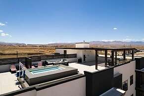 Drop It Like It's Hot 2 Bedroom Condo