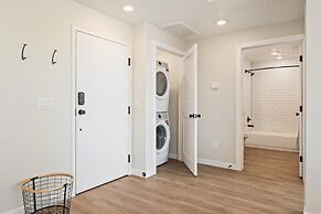 Drop It Like It's Hot 2 Bedroom Condo