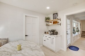 Quiet Texas Vacation Rental ~ 5 Mi to Lake Conroe!