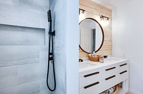 Quiet Texas Vacation Rental ~ 5 Mi to Lake Conroe!