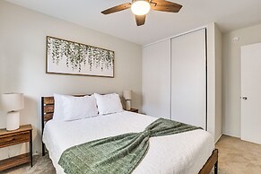 Sunny Oceanside Home w/ Patio, 5 Mi to Downtown!