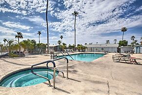 Yuma Home w/ Fire Pit & Outdoor Community Pool!