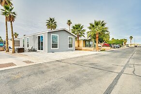 Yuma Home w/ Fire Pit & Outdoor Community Pool!