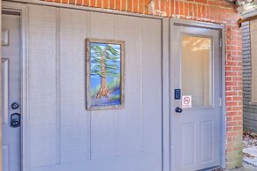 Athens Apartment: 2 Mi to University of Georgia!