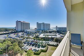 Destin Resort Studio w/ Pool - Walk to Beach!
