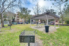 8 Mi to Disney Parks: Pet-friendly Davenport Condo