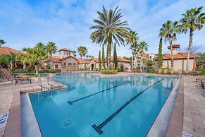 8 Mi to Disney Parks: Pet-friendly Davenport Condo