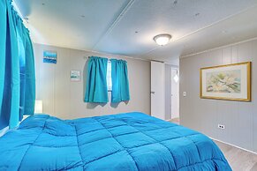 Charming Hernando Retreat w/ Screened Patio!