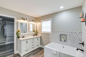 Family-friendly Home w/ Yard: 27 Mi to Nashville!