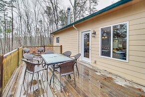 Talking Rock Home w/ Private Deck & On-site Trail!