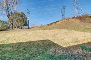 Pet-friendly Woodbridge Retreat Near Potomac Mills