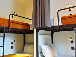 Summer of Surf Hostel Uluwatu