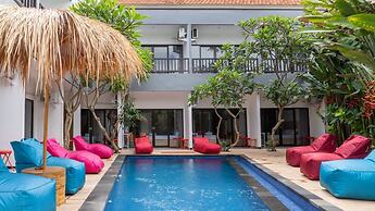 Summer of Surf Hostel Uluwatu