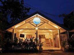 Summer of Surf Hostel Uluwatu