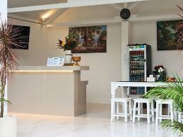 Summer of Surf Hostel Uluwatu