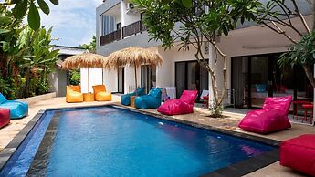 Summer of Surf Hostel Uluwatu