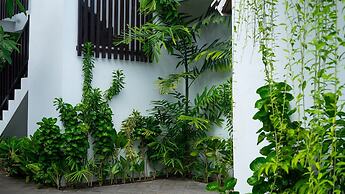 Summer of Surf Hostel Uluwatu