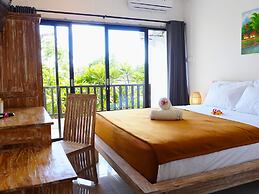 Summer of Surf Hostel Uluwatu