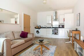 Castle Haven Apartment, Redhill