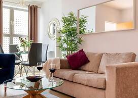 Castle Haven Apartment, Redhill