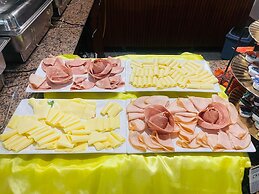 Royal Breeze Hotel NV